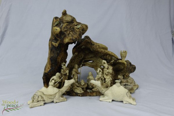 HAND CARVED OLIVE WOOD NATIVITY SCENE NATIVITY SETS WITH GROTTO One of a Kind O2 - Image 8