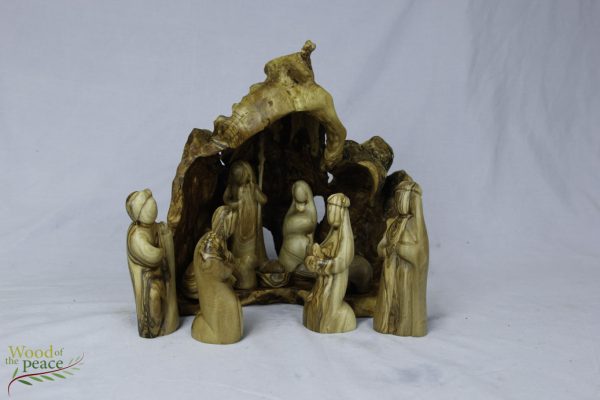 Grotto with sheep on top from the roots. One of a kind. Nativity Figures Abstract A2. Size. 12.6 ? 10.3