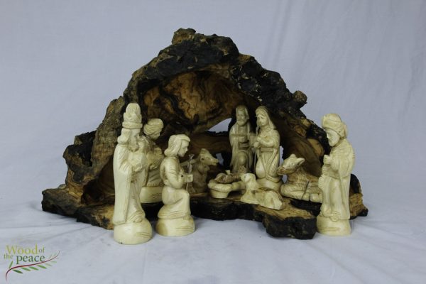 HAND CARVED OLIVE WOOD NATIVITY SCENE NATIVITY SETS WITH GROTTO One of a Kind M16